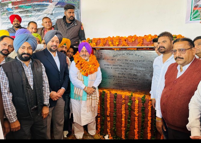 Chetan Singh Jodamajra laid the foundation stone of the new bus stand in Samana